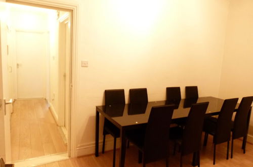 Photo 16 - SS Property Hub – Apartment Close to Hyde Park