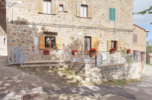 Photo 25 - Rustic Holiday Home in San Valentino With Terrace