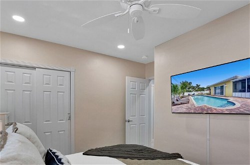 Photo 10 - Close to Beach 4Br with Heated Pool