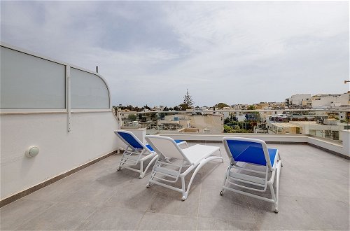Foto 54 - Fabulous Penthouse Close to St George's Bay