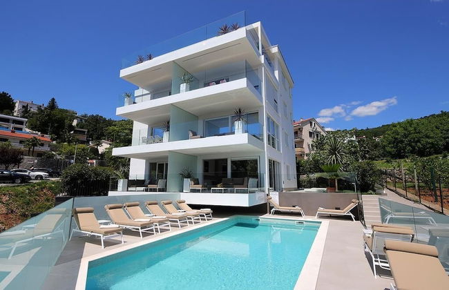 New Apartments with Pool near Beach - Foto 1