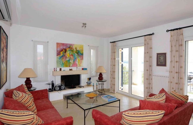 Villa in Finikounta Near Sandy Beach - Foto 9