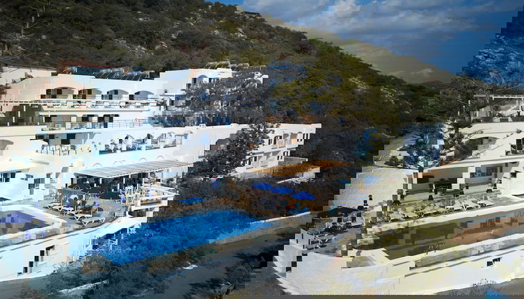 Foto 1 - Karma Minoan