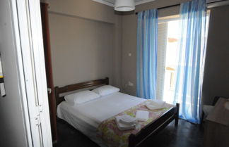 Photo 3 - Kinetta Apartments