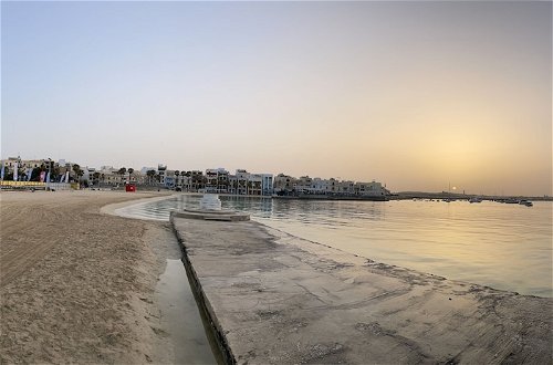 Foto 21 - Sunset Modern Apt - Near Beach, Wifi & Cable TV
