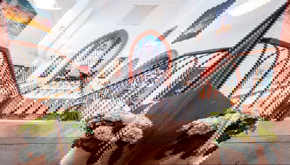 Primary image