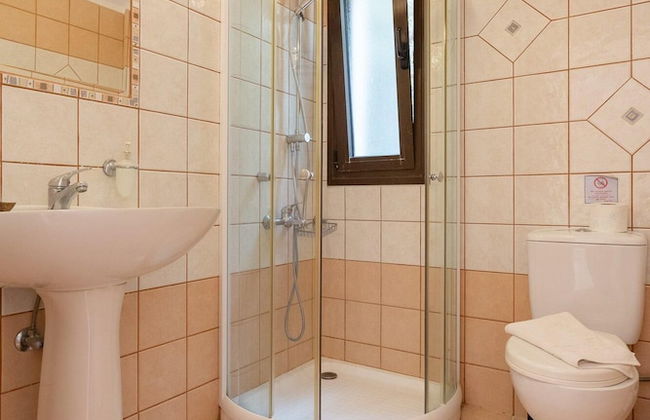 Villa Marina Large Private Pool Walk to Beach Sea Views A C Wifi Car Not Required - 2300 - Photo 9