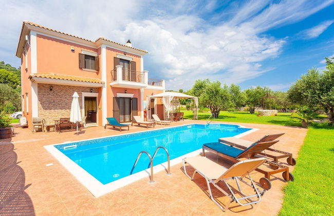 Villa Marina Large Private Pool Walk to Beach Sea Views A C Wifi Car Not Required - 2300 - Photo 1