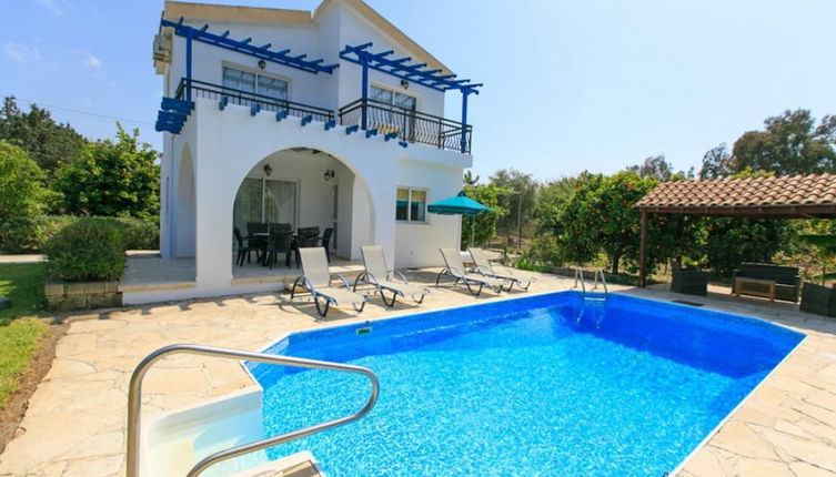 Photo 1 - Sun Beach Villa Large Private Pool Walk to Beach A C Wifi Car Not Required - 2145