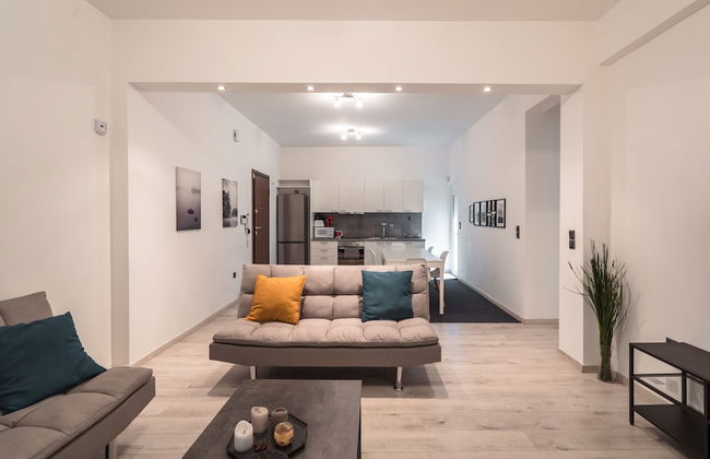 Urban Serenity Gem in Kallithea Area - Photo 25