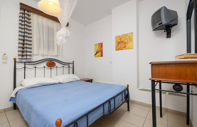 Ydreos Studios & Apartments - Foto 3