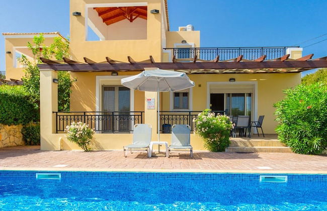 Villa Georgia Large Private Pool Walk to Beach A C Wifi Car Not Required - 1976 - Foto 9