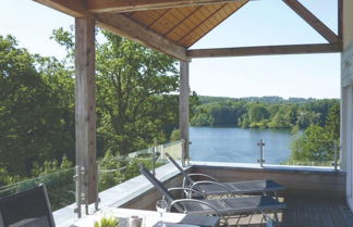 Photo 1 - Luxury Apartment With Sauna Over a Lake