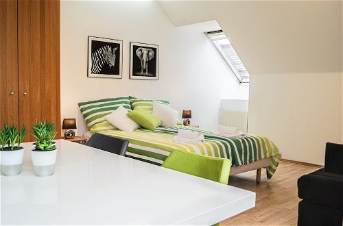 Photo 4 - Modern Apartment in The Heart of Vienna 3