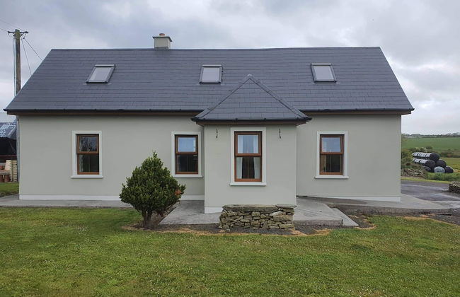 Murphy's Irish Farmhouse Near Ballybunion - Photo 23