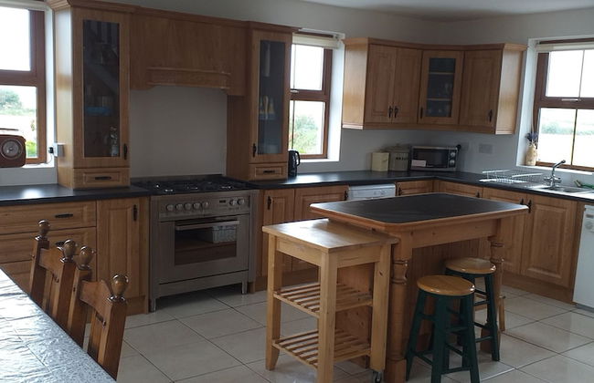 Murphy's Irish Farmhouse Near Ballybunion - Photo 10