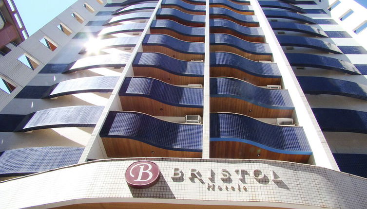 Foto 1 - Bristol Guarapari Residence