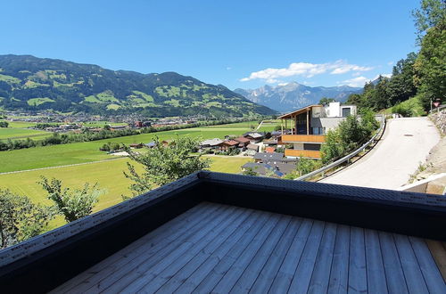 Foto 31 - Inviting Apartment in Hart im Zillertal With Sauna