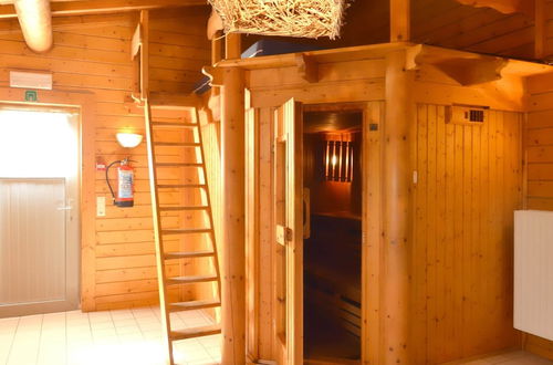 Photo 17 - Spacious Chalet in Ovifat-waimes With Sauna