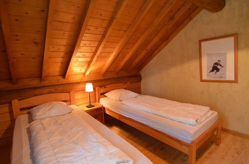 Photo 4 - Spacious Chalet in Ovifat-waimes With Sauna