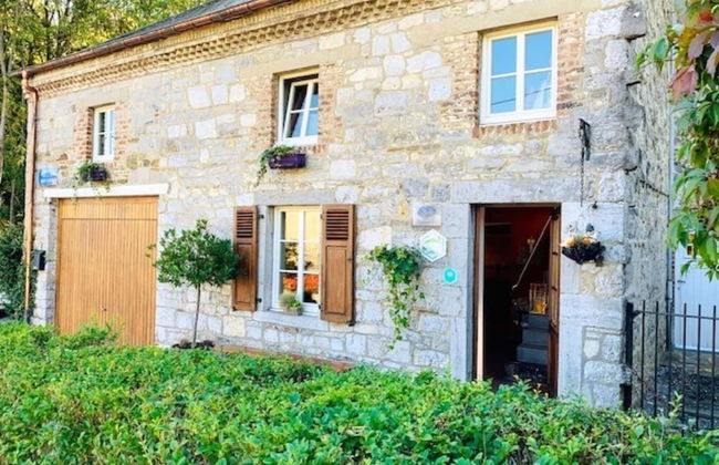 Charming Cottage in Anseremme With Fenced Garden - Foto 32