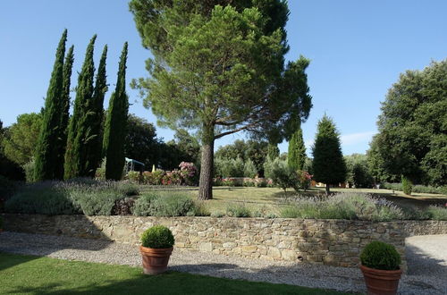 Photo 18 - Tuscany Villa With Breathtaking View at Dotholiday