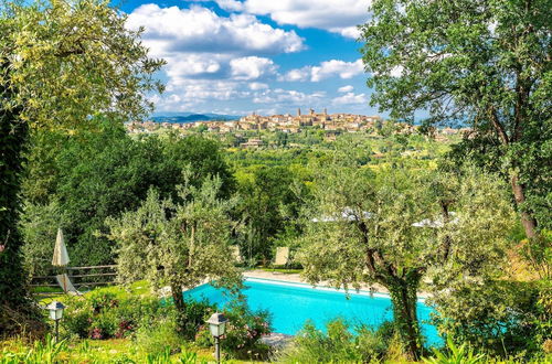 Photo 10 - Villa Ceppeto Best Of Tuscany for Your Family