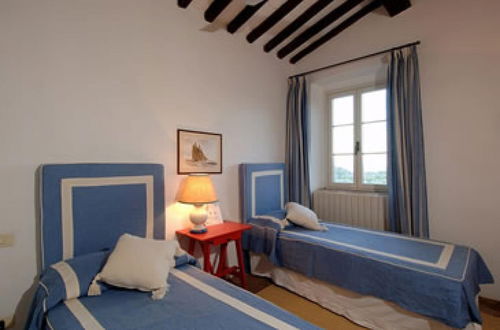 Foto 4 - Porto Ercole Tuscany Coast Classic Charm in Fabulous 18th c Farmhouse now Chic Designer Villa w P