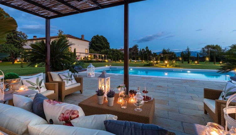 Photo 1 - Villa Hugo in Lucca With 5 Bedrooms and 6 Bathrooms