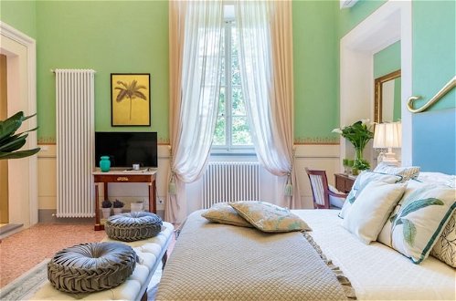 Photo 47 - Villa Hugo in Lucca With 5 Bedrooms and 6 Bathrooms