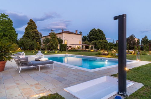 Photo 29 - Villa Hugo in Lucca With 5 Bedrooms and 6 Bathrooms