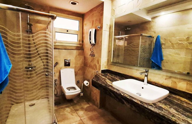 Spacious Executive Luxury Apartment With Balcony - Foto 19