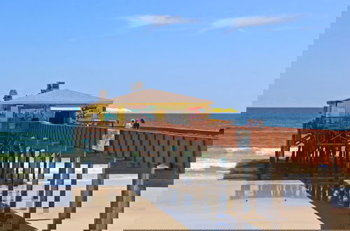 Photo 24 - Sunglow Resort 305