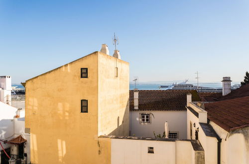 Photo 22 - Alfama Cozy Two-Bedroom Apartment w/ River View - by LU Holidays