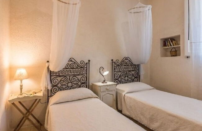 Tia Maria Country Inn - Photo 2