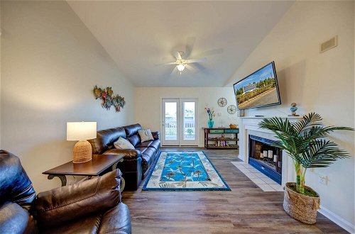 Photo 8 - Peaceful and Secure Pet-friendly Condo in Gulf Shores Steps From Swimming Pool