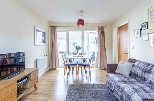 Foto 6 - Lovely 2 Bedroom Apartment in Bermondsey