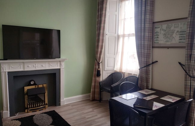 Number 52 Charlotte Street - Photo 35