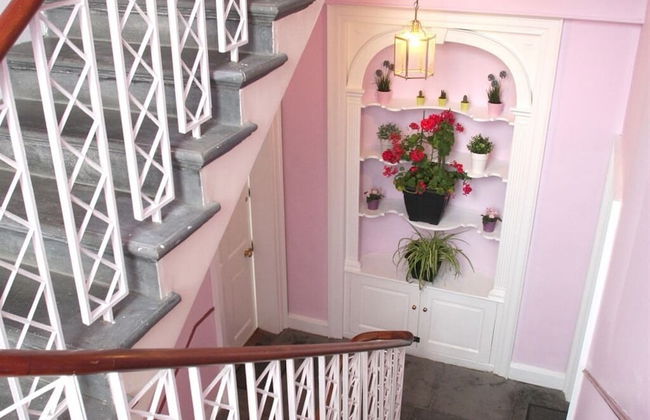 Number 52 Charlotte Street - Photo 2