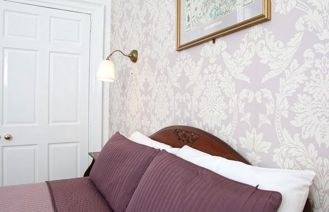 Number 52 Charlotte Street - Photo 12