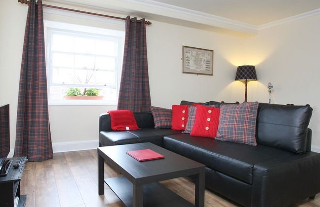 Number 52 Charlotte Street - Photo 19