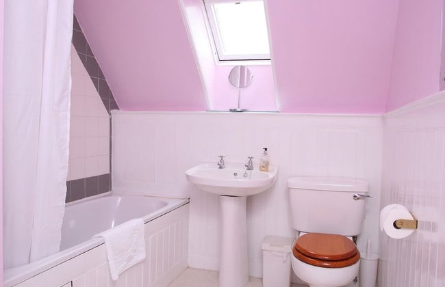 Number 52 Charlotte Street - Photo 17