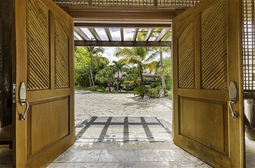 Foto 40 - Ocean View Villa with Pool Chef Butler