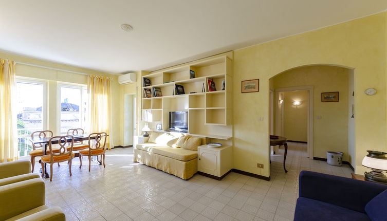 Foto 1 - JOIVY Light Flat for 5 in the Heart of Bogliasco