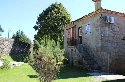 Foto 23 - Excellent Cottage in Santa Comba With Communal Swimming Pool