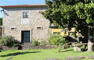 Foto 1 - Excellent Cottage in Santa Comba With Communal Swimming Pool