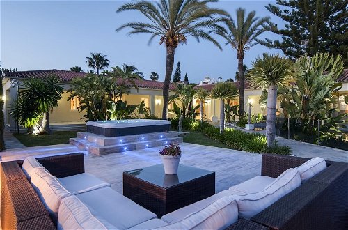 Foto 18 - Beautiful Luxury Villa