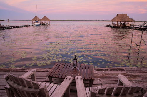 Foto 43 - Lagoon Front Suite with Bikes & Kayaks