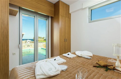 Photo 2 - Luxury Villa, Private Pool & Beach, Pigianos Kampos, Rethymno Area, NW Coast