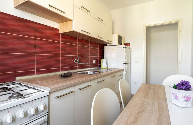 Simplistic Holiday Home in Rogoznica near Sea Beach - Foto 15